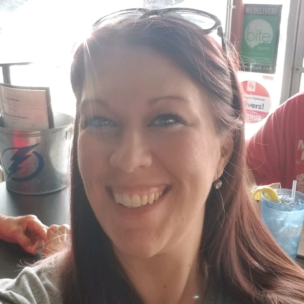 Meet your Posher, Courtney